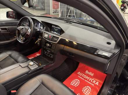 Mercedes-Benz - E-class