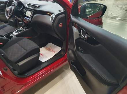 Nissan - Qashqai