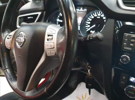 Nissan - Qashqai