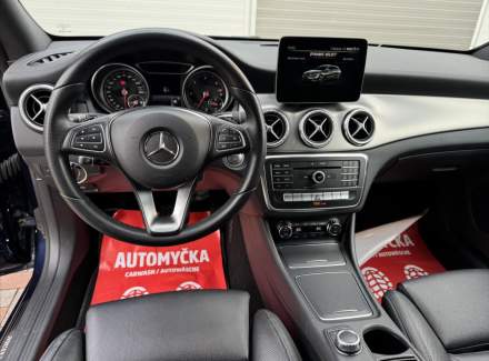 Mercedes-Benz - CLA