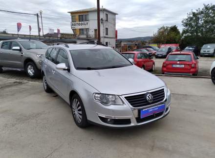 Volkswagen - Passat