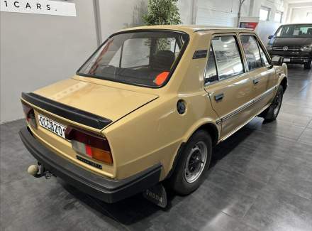 Škoda - 105,120