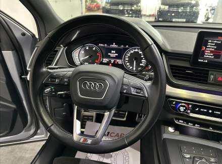 Audi - SQ5