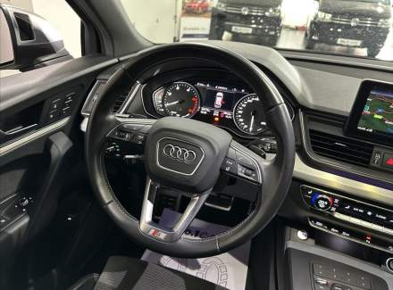 Audi - SQ5