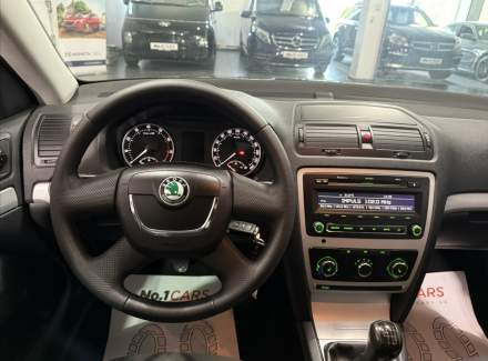 Škoda - Octavia