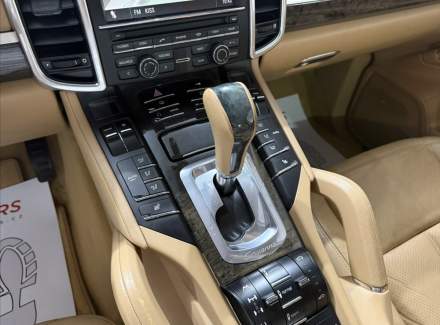 Porsche - Cayenne