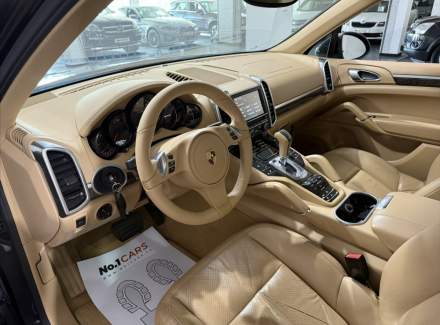 Porsche - Cayenne