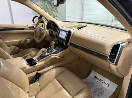 Porsche - Cayenne