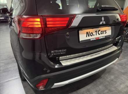 Mitsubishi - Outlander