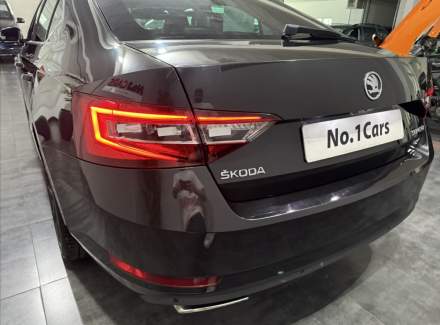 Škoda - Superb