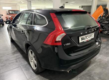 Volvo - V60