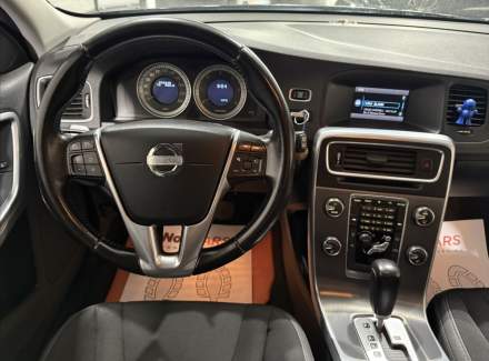 Volvo - V60