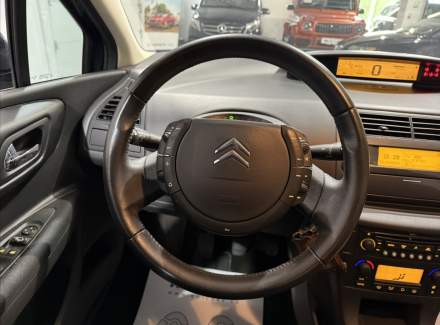 Citroën - C4