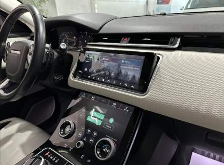 Land Rover - Range Rover Velar