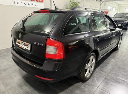 Škoda - Octavia