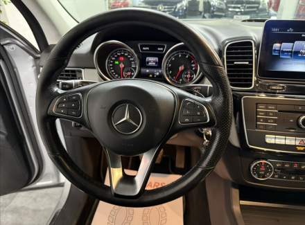 Mercedes-Benz - GLE