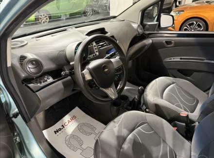 Chevrolet - Spark