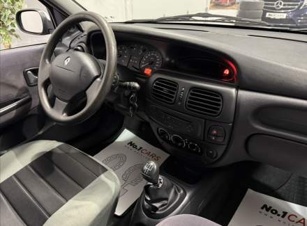 Renault - Megane