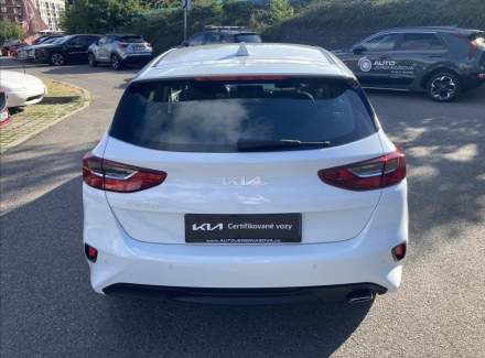 Kia - Cee'd