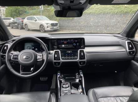 Kia - Sorento