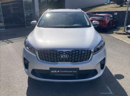 Kia - Sorento