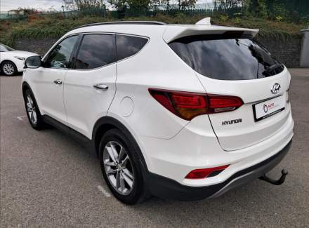 Hyundai - Santa FE