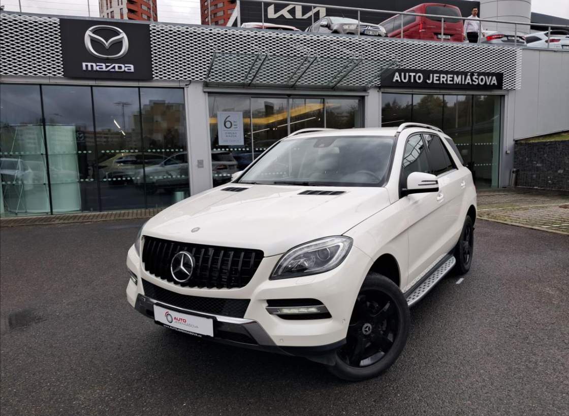 Mercedes-Benz - M-class