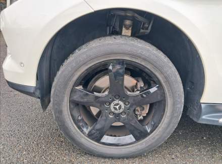 Mercedes-Benz - M-class