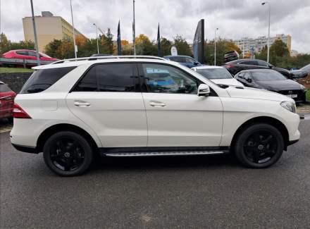 Mercedes-Benz - M-class