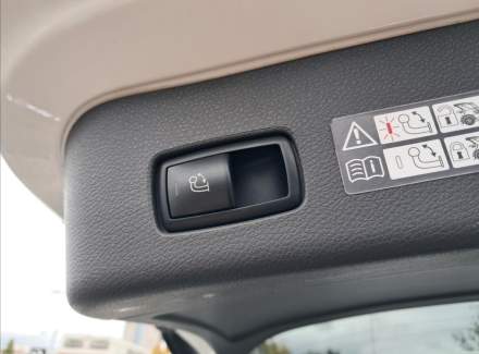 Mercedes-Benz - M-class