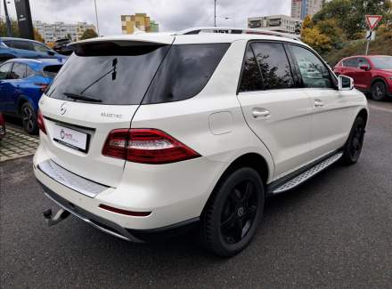 Mercedes-Benz - M-class