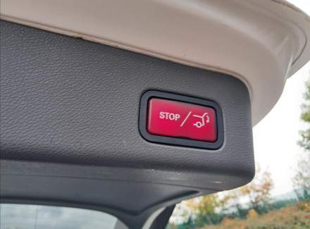 Mercedes-Benz - M-class