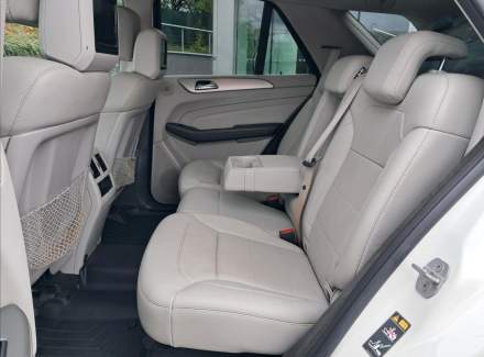 Mercedes-Benz - M-class