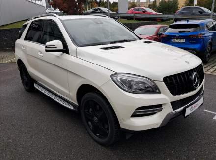 Mercedes-Benz - M-class