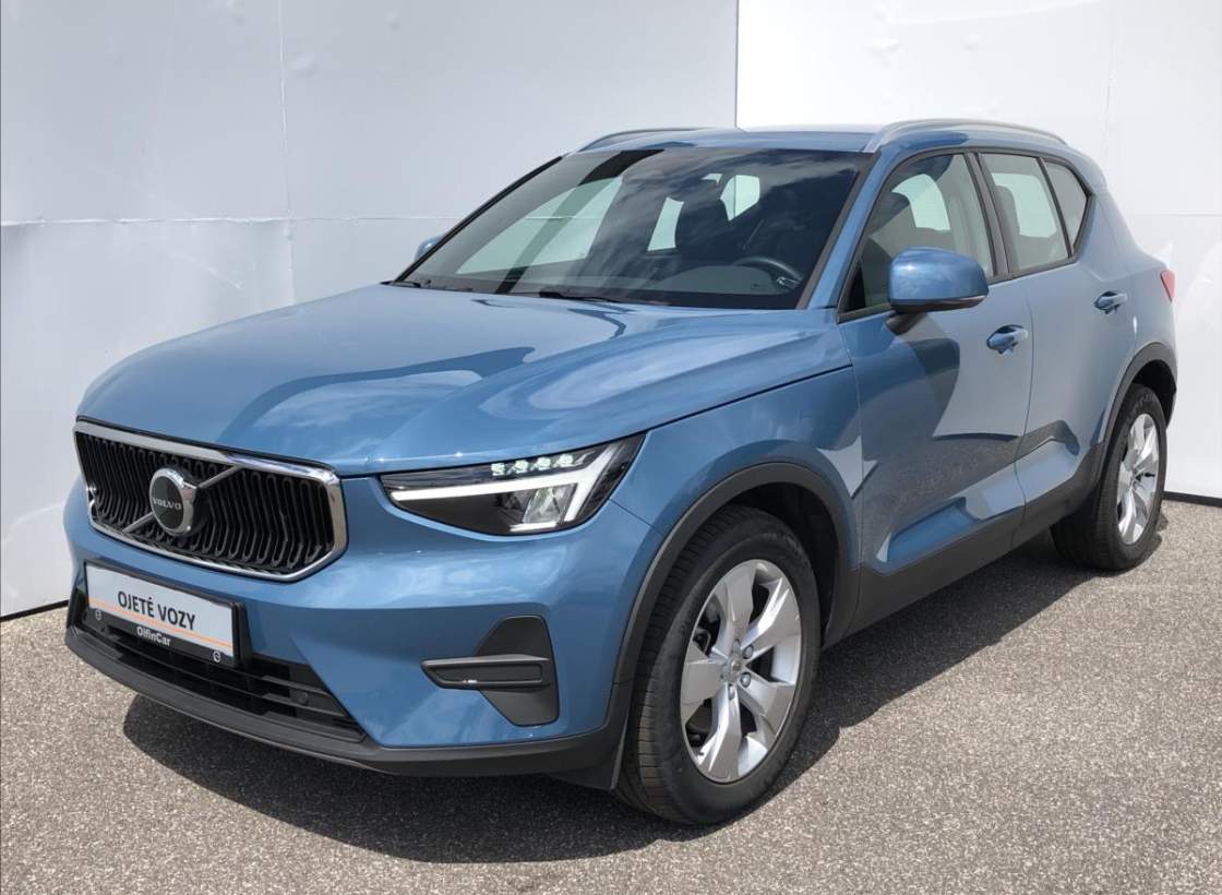 Volvo - XC40