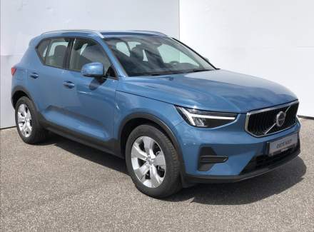 Volvo - XC40