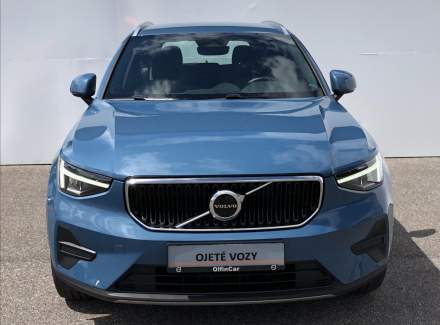 Volvo - XC40