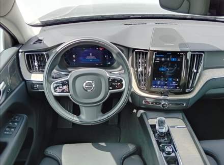 Volvo - XC60