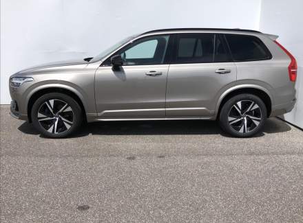 Volvo - XC90
