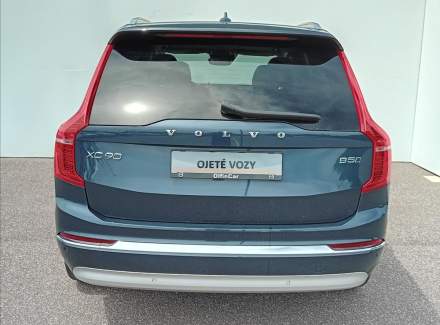 Volvo - XC90