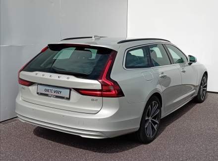 Volvo - V90