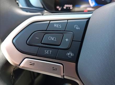 Volkswagen - T-Cross