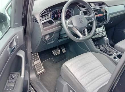 Volkswagen - Touran