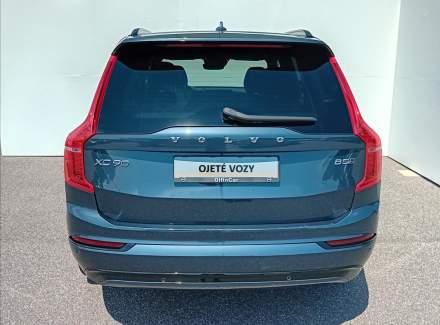 Volvo - XC90