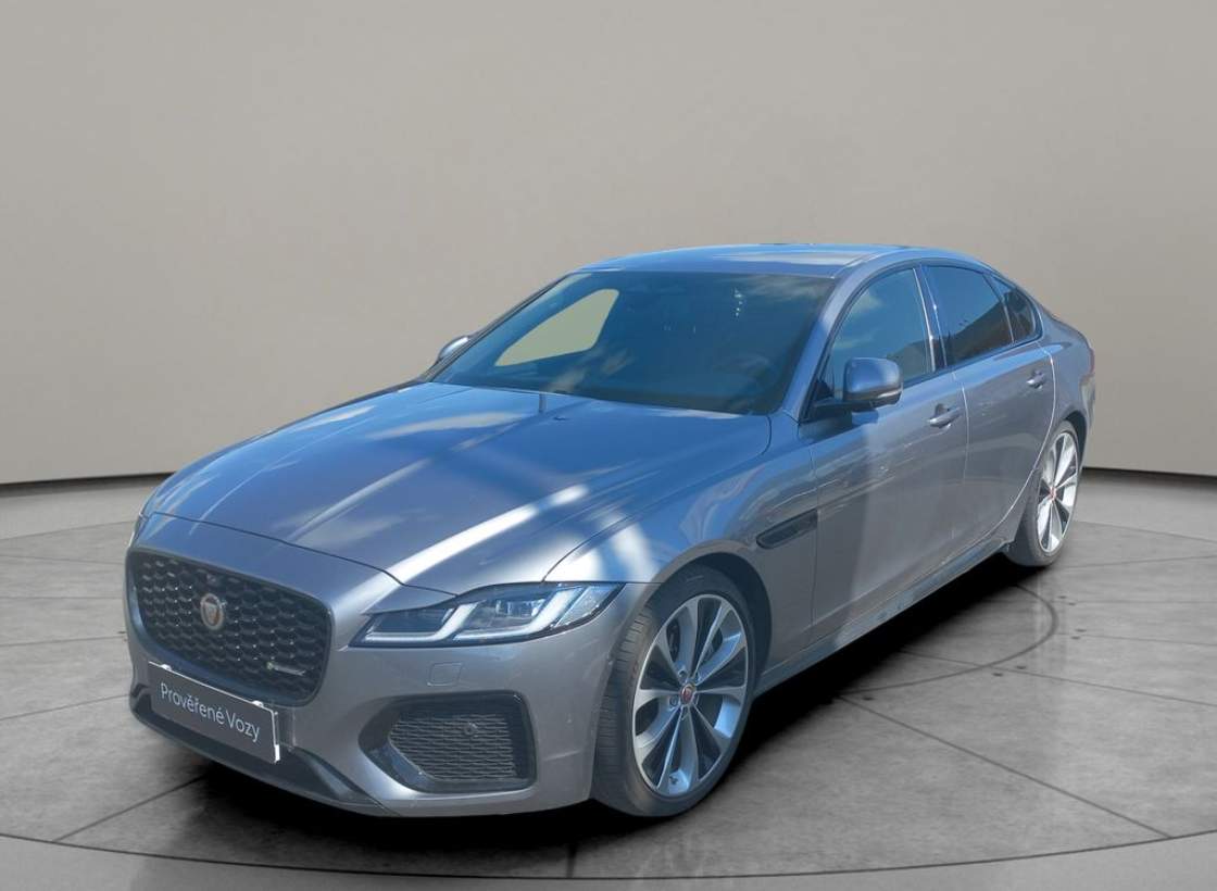 Jaguar - XF