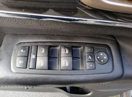 Jeep - Grand Cherokee