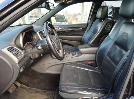 Jeep - Grand Cherokee
