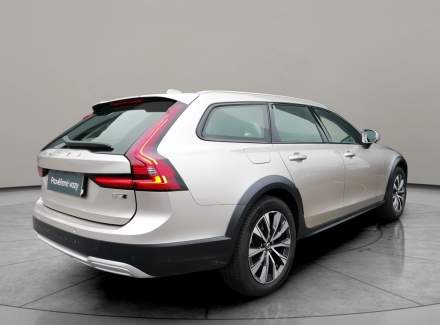 Volvo - V90
