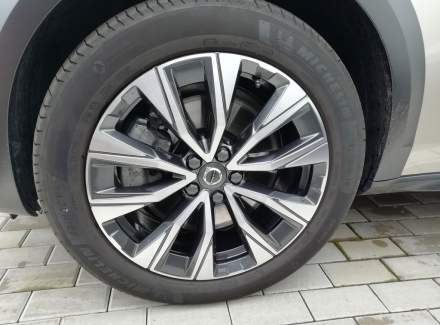 Volvo - V90