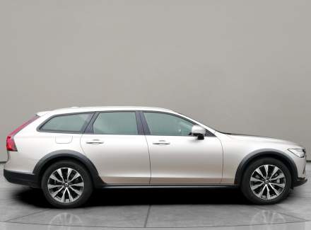 Volvo - V90